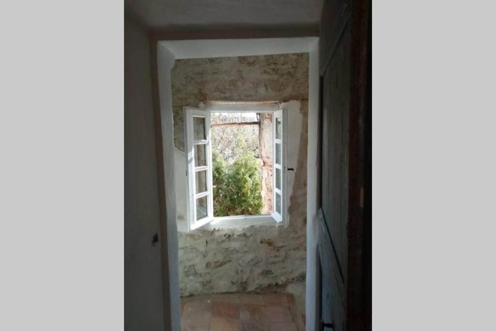 Character Filled House Overlooking The River Cesse Bize-Minervois Eksteriør bilde